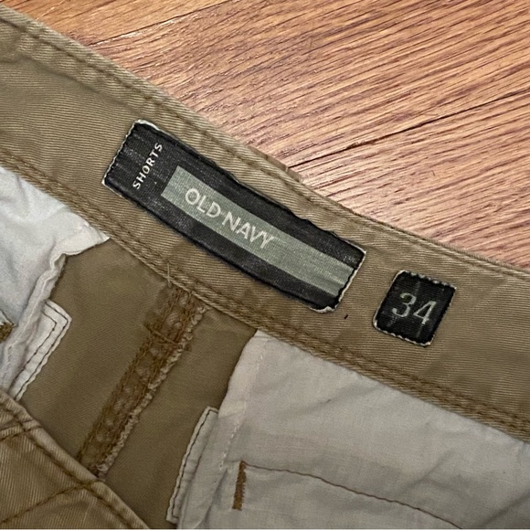 Old Navy Cargo Shorts - Picture 3 of 3
